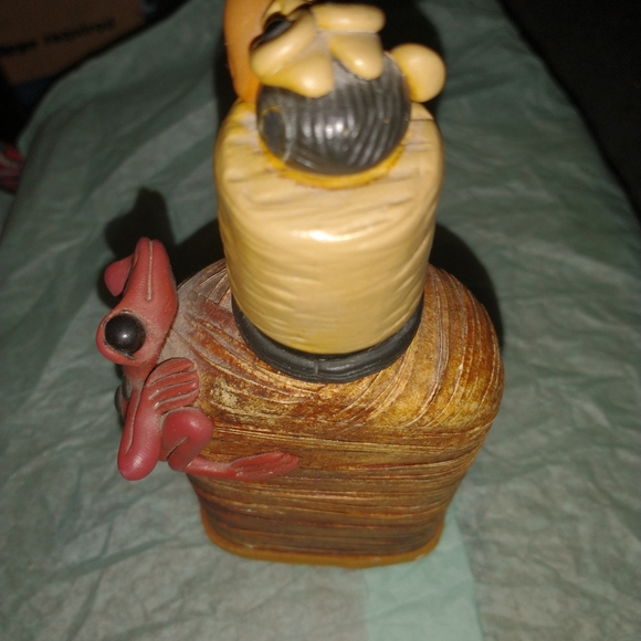 Costa Rica Green Glass Liquor Flask - Picture 2 of 6